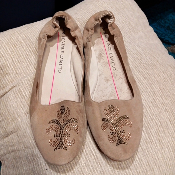 Vince Camuto Tan Ballet Flats Size 9.5 - Picture 1 of 6